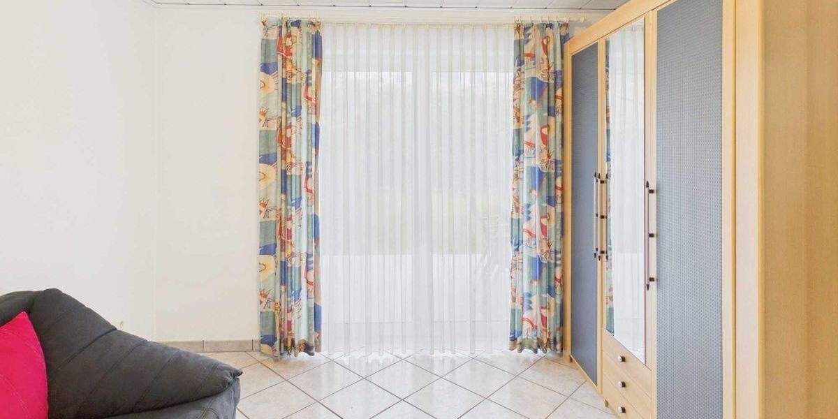 Einfamilienhaus Geiselbach - 7 Zimmer, 202 m&sup2;, 468.000&euro; | Angebot:25747646