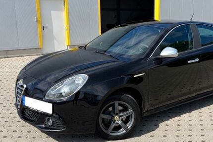 Alfa Romeo Giulietta 180.000 km 4.800 &euro; Oberursel 61440