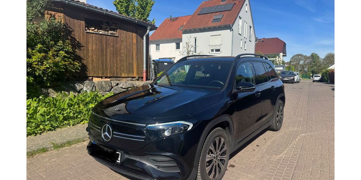 Mercedes-Benz EQB 35.600 km 34.000 &euro; Rosbach 61191