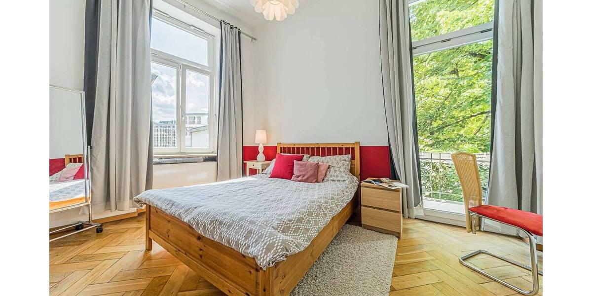 Etagenwohnung Frankfurt am Main Sachsenhausen - 2 Zimmer, 62 m&sup2;, 1.700&euro; | Angebot:26076041
