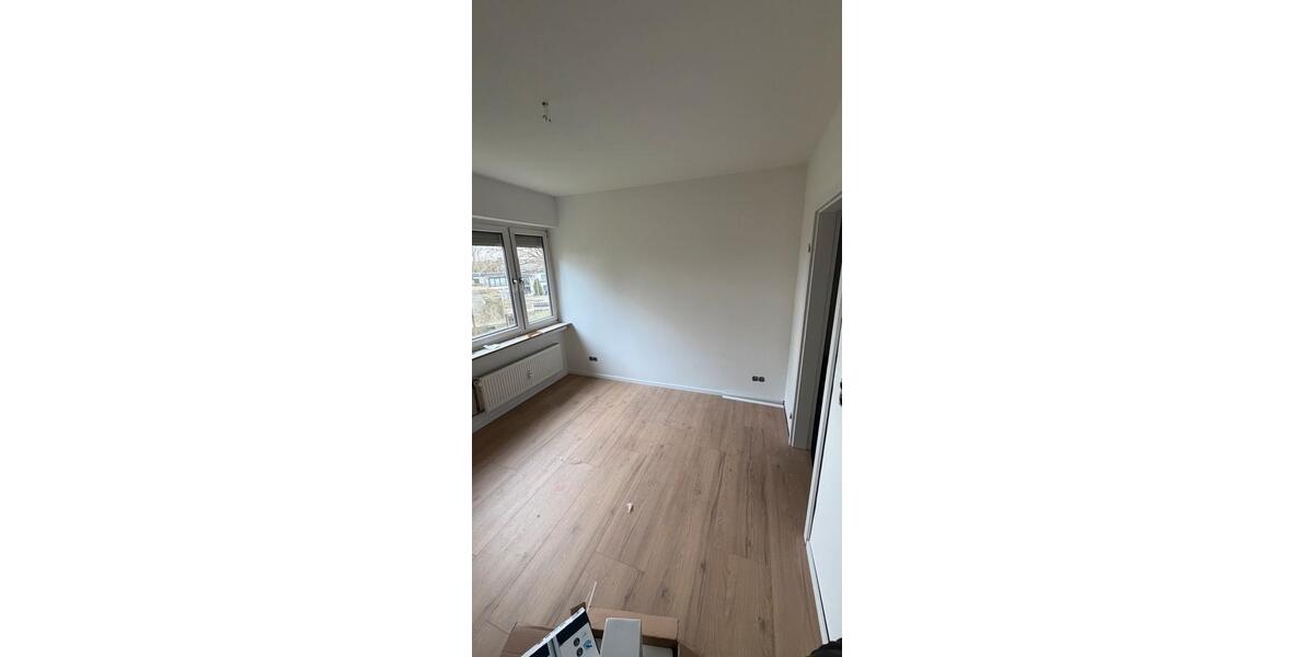Etagenwohnung Maintal - 3.5 Zimmer, 75 m&sup2;, 1.250&euro; | Angebot:25720094
