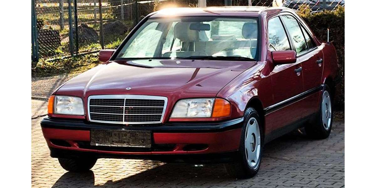 Mercedes-Benz C 180 100.000 km 6.990 &euro; Friedberg 61169