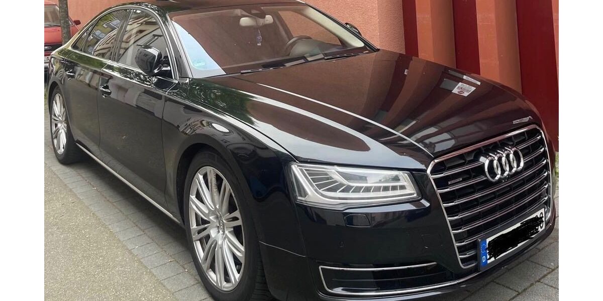 Audi A8 183.250 km 15.900 &euro; Westend 60325