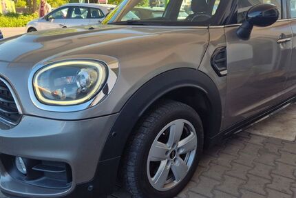 Mini Cooper D 123.000 km 13.900 &euro; Büdingen 63654