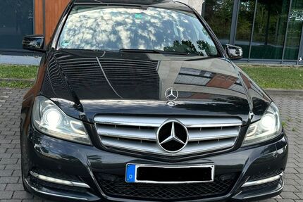 Mercedes-Benz C 250 178.000 km 12.900 &euro; Bad Vilbel 61118