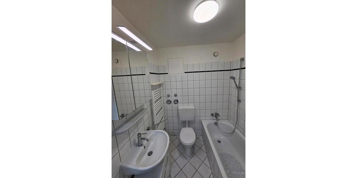 Etagenwohnung Frankfurt am Main Süd - 1 Zimmer, 35 m&sup2;, 690&euro; | Angebot:25873640