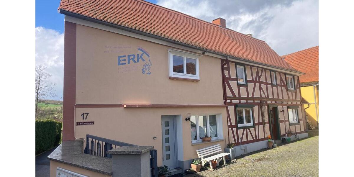 Mehrfamilienhaus, Wohnhaus Ortenberg - 9 Zimmer, 195 m&sup2;, 249.500&euro; | Angebot:25103281