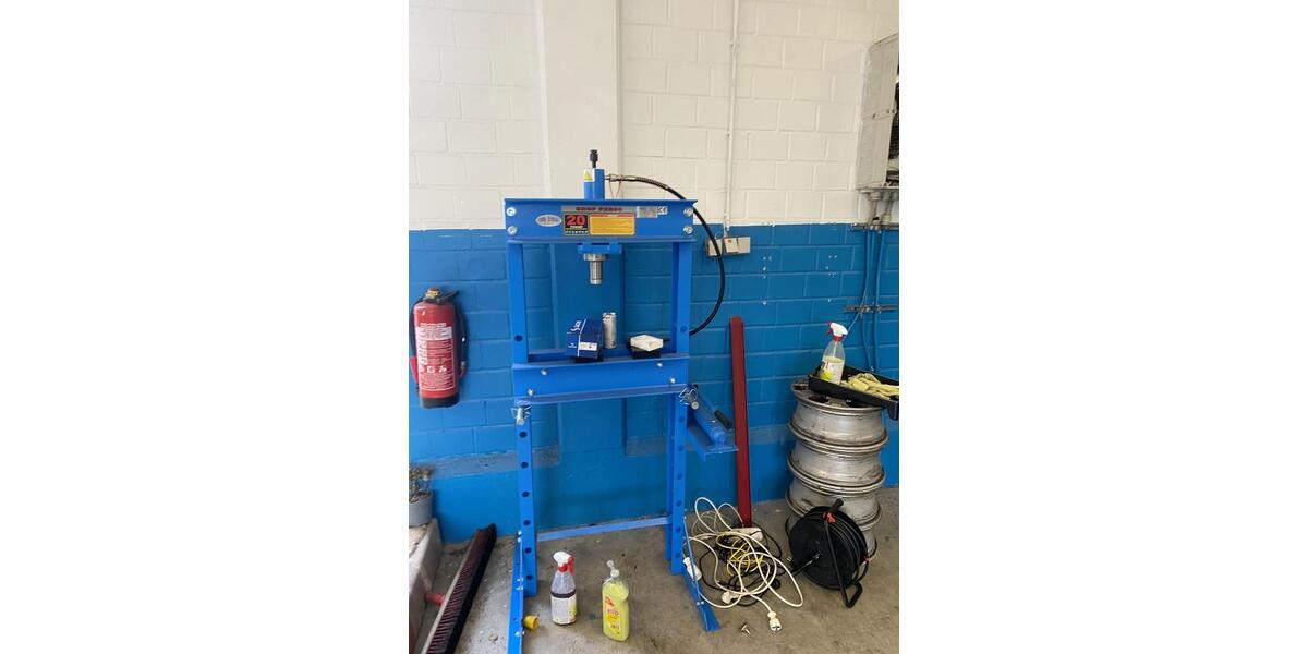 Gewerbeobjekt Hanau Großauheim - 2.000&euro; | Angebot:25220970