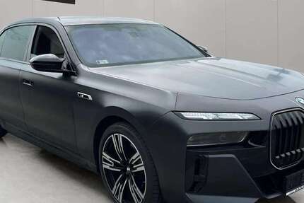 BMW 760 9.400 km 153.000 &euro; Friedberg 61169