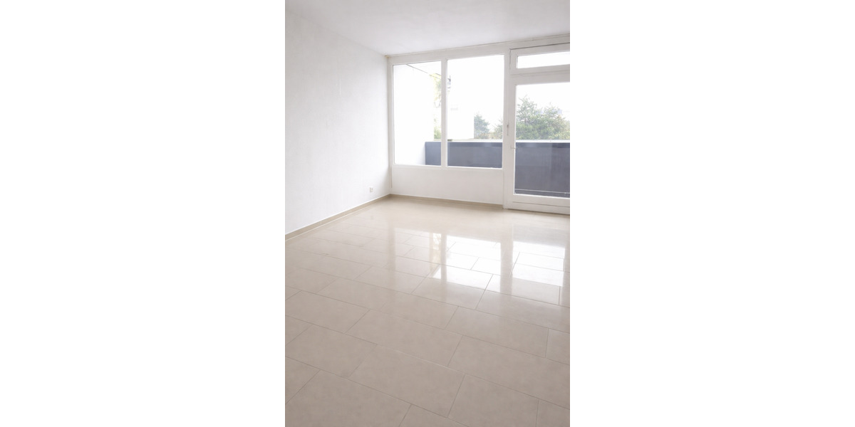 Etagenwohnung Frankfurt am Main Nied - 1 Zimmer, 34 m&sup2;, 140.000&euro; | Angebot:25929725