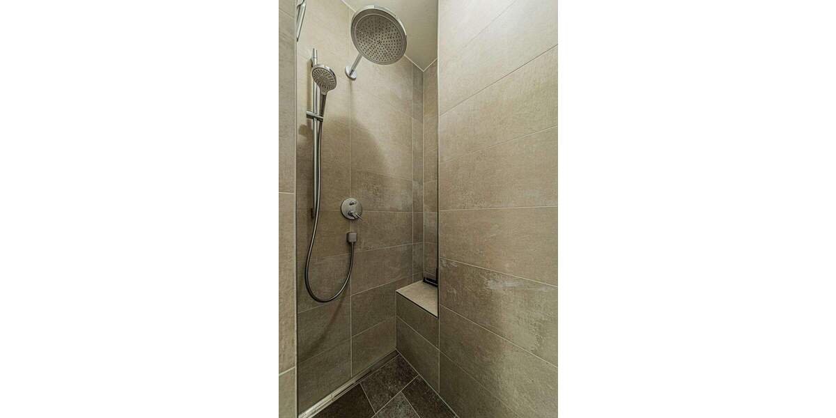 Etagenwohnung Frankfurt am Main Fechenheim - 2 Zimmer, 79 m&sup2;, 2.410&euro; | Angebot:25727282