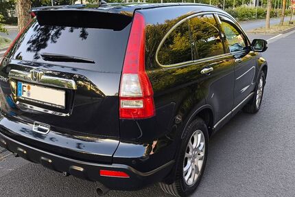 Honda CR-V 194.000 km 11.900 &euro; Frankfurt 60486
