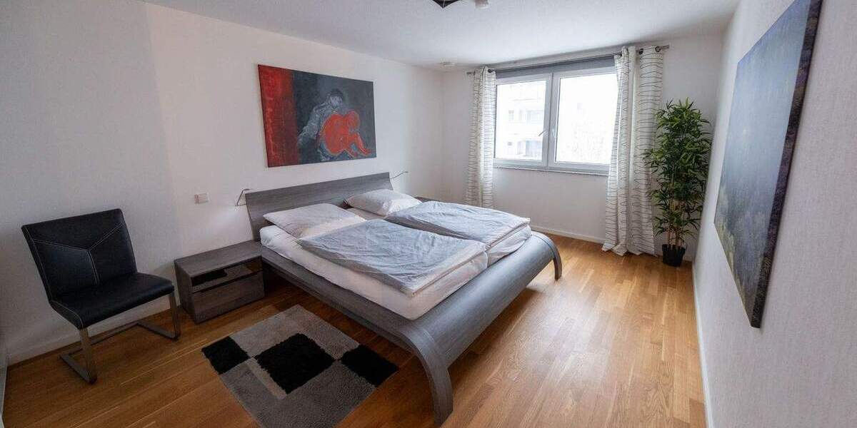 Etagenwohnung Offenbach am Main Bieberer Berg - 3 Zimmer, 112 m&sup2;, 1.800&euro; | Angebot:25737629