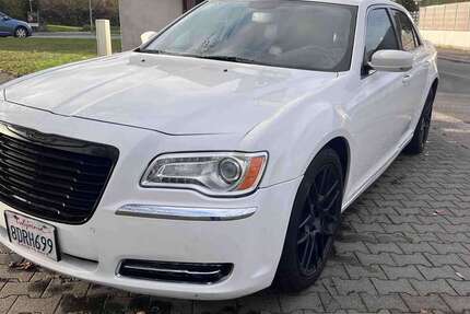 Chrysler 300C 256.000 km 8.800 &euro; Rödermark 63322