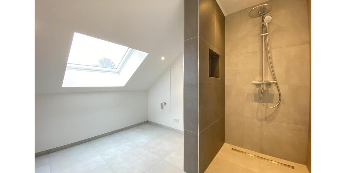 Dachgeschoßwohnung Bad Vilbel - 2 Zimmer, 82 m&sup2;, 1.800&euro; | Angebot:23088657