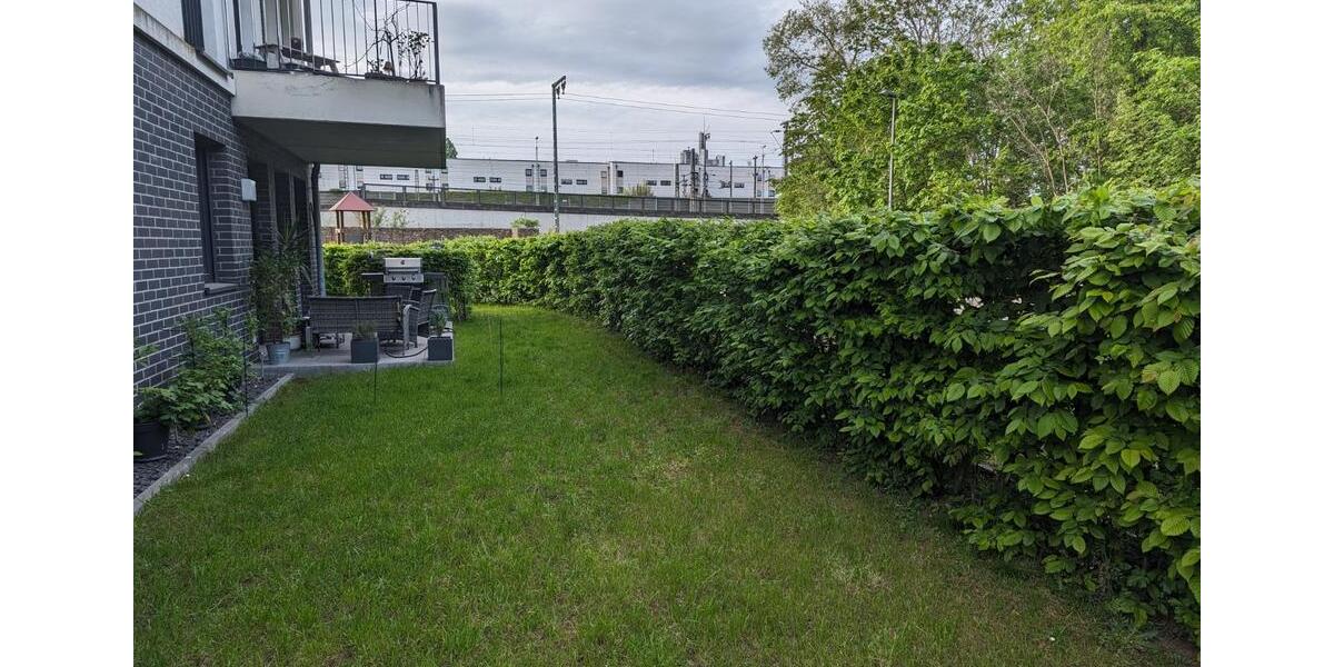 Erdgeschoßwohnung Frankfurt am Main Süd - 3 Zimmer, 90 m&sup2;, 2.100&euro; | Angebot:23573728