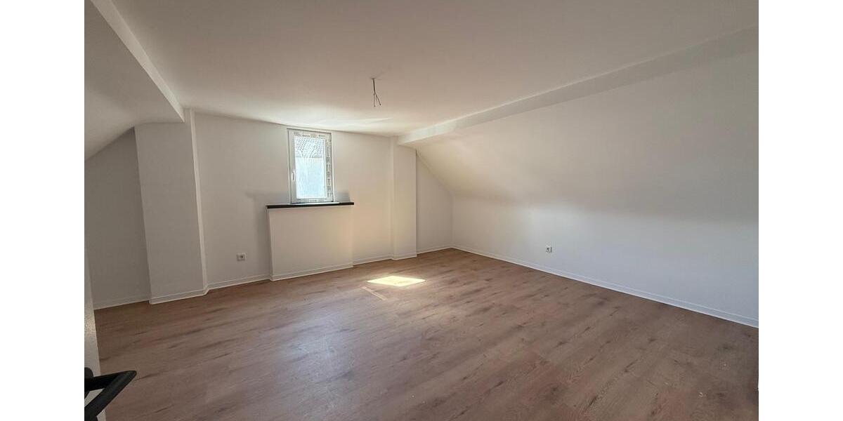 Einfamilienhaus Mühlheim am Main - 4 Zimmer, 120 m&sup2;, 1.500&euro; | Angebot:26372773