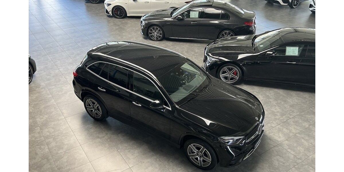 Mercedes-Benz GLC 300 e 4M AMG PREMIUM DISTRONIC-AHK-BURMESTER 29.535 km 58.439 &euro; Groß-Umstadt 64823