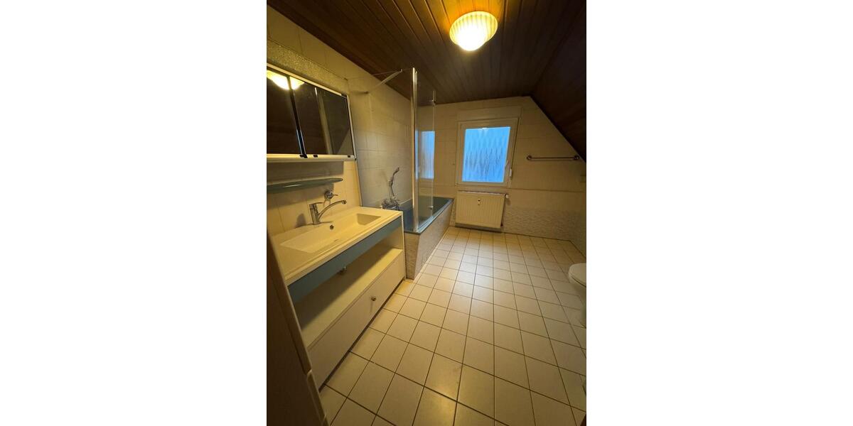 Dachgeschoßwohnung Rödermark - 3 Zimmer, 55 m&sup2;, 970&euro; | Angebot:27560119