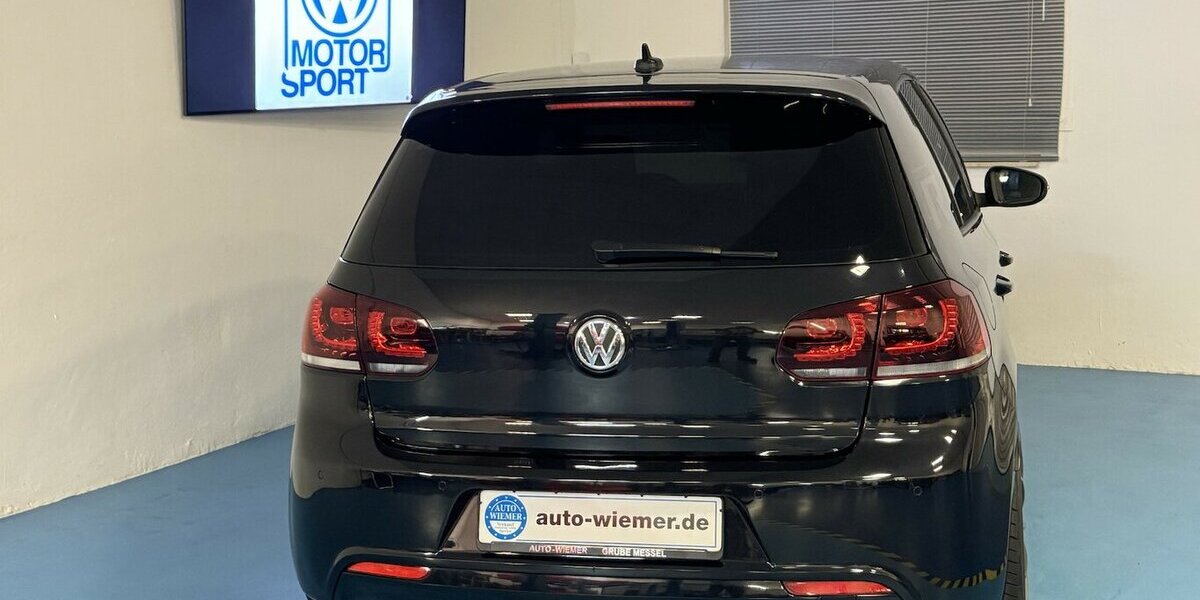 VW Golf R 4Motion 6-Gang /Leder/ 19´´/Xenon/HG-M 247.000 km 12.950 &euro; Dreieich 63303