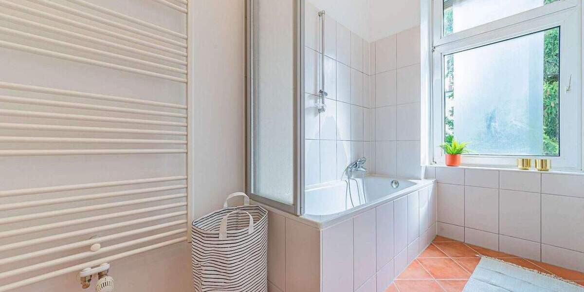 Etagenwohnung Frankfurt am Main Nordend-Ost - 2 Zimmer, 56 m&sup2;, 1.750&euro; | Angebot:25661879
