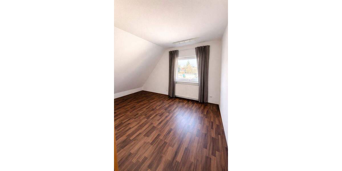 Doppelhaushälfte Frankfurt am Main Griesheim - 5 Zimmer, 160 m&sup2;, 810.000&euro; | Angebot:25654298