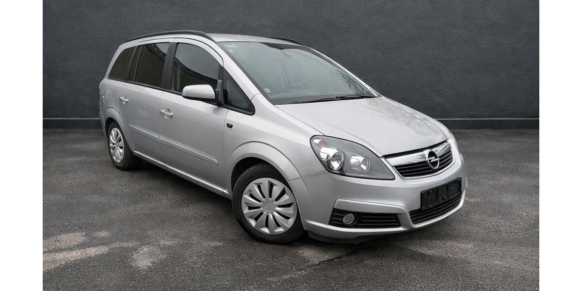 Opel Zafira 229.000 km 2.300 &euro; FRANKFURT 65933