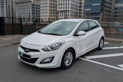 Hyundai i30 148.500 km 5.599 &euro; Frankfurt am Main 60327