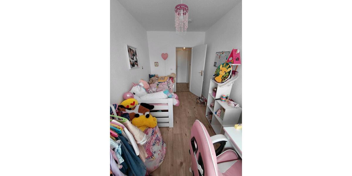 Etagenwohnung Frankfurt am Main Ginnheim - 4 Zimmer, 69 m&sup2;, 1.150&euro; | Angebot:27630664