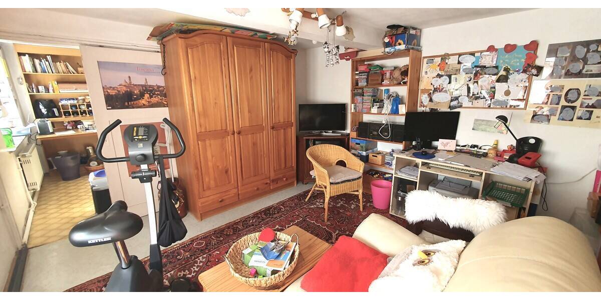 Doppelhaushälfte Langenselbold - 5 Zimmer, 136 m&sup2;, 219.000&euro; | Angebot:26585300