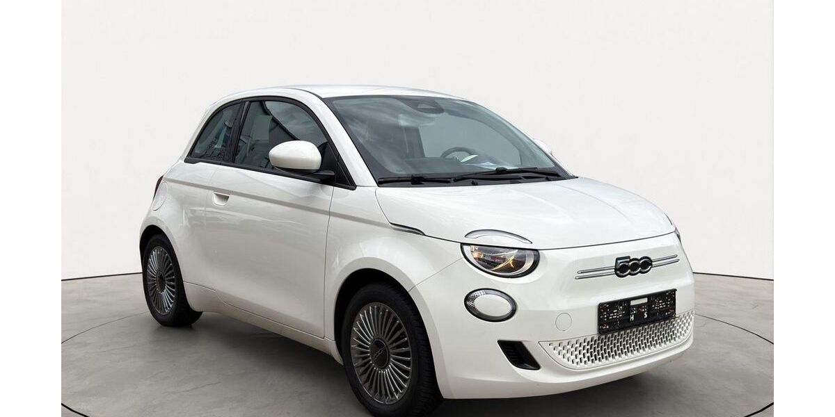 Fiat 500e 31.204 km 16.990 &euro; Oberursel (Taunus) OT Oberursel 61440
