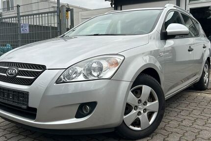 Kia ceed / Ceed 151.872 km 3.499 &euro; Hanau 63456