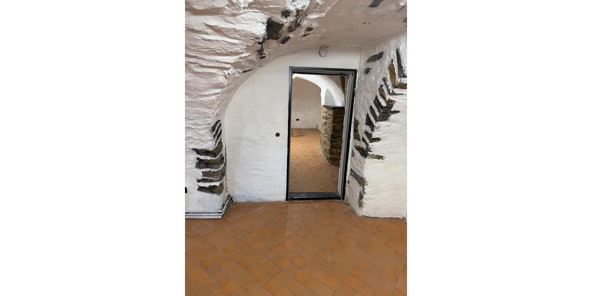 Gewerbeobjekt Steinbach (Taunus) - 450&euro; | Angebot:26623585