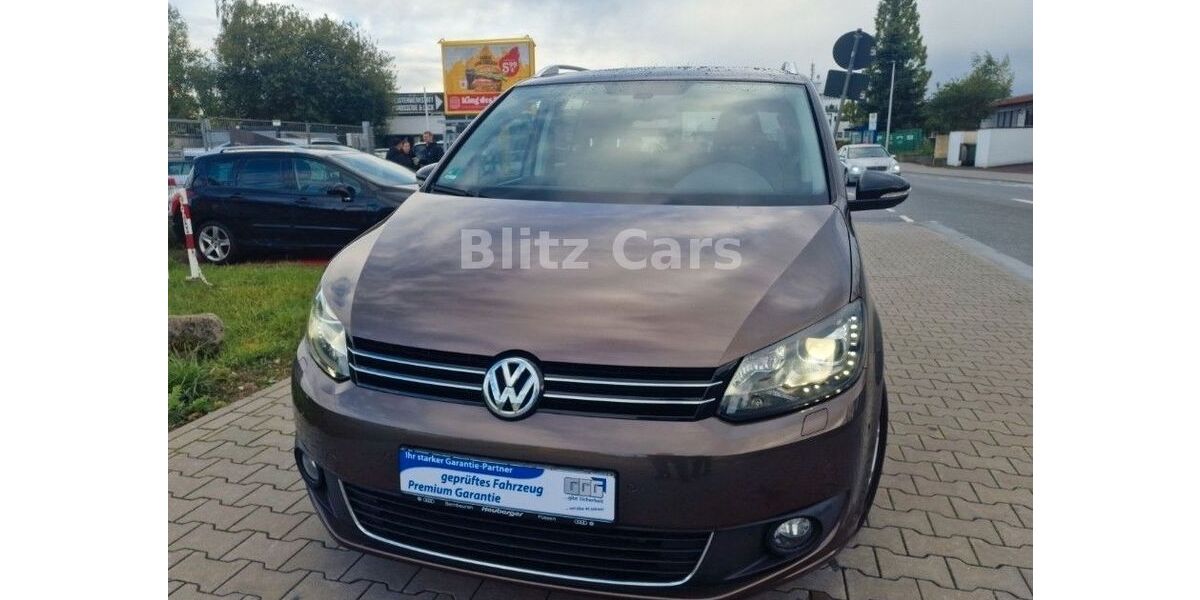 VW Touran 150.000 km 9.000 &euro; Dietzenbach 63128