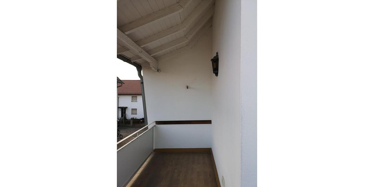 Etagenwohnung Dreieich - 3 Zimmer, 80 m&sup2;, 1.200&euro; | Angebot:25907774