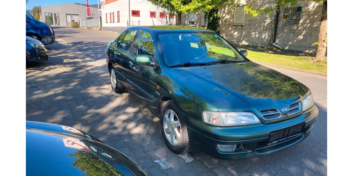 Nissan Primera 220.000 km 1.590 &euro; Sailauf 63877