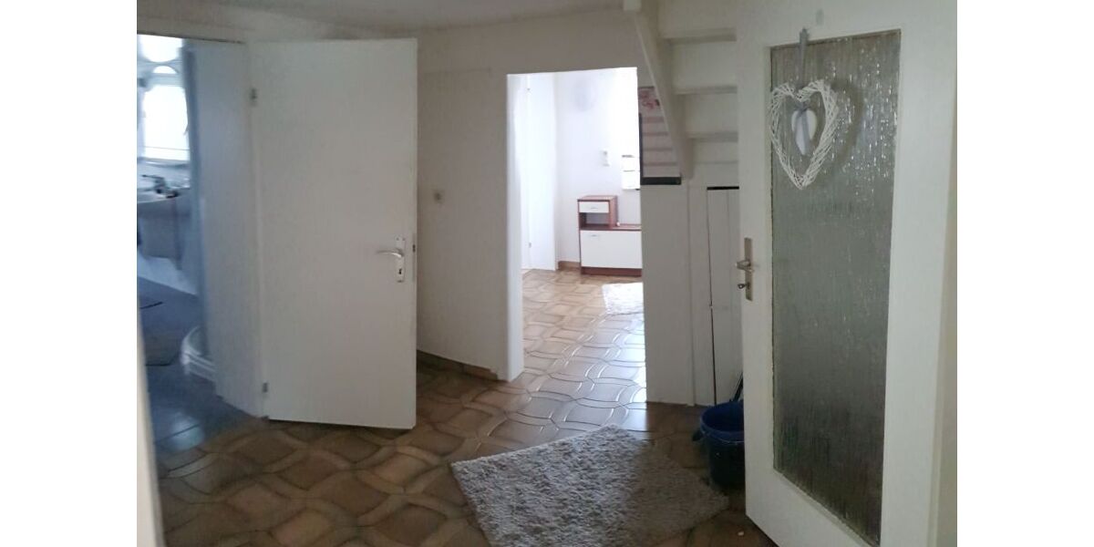 Provisionsfrei* Charmante Hofreite mit Scheune und Garage in Ranstadt - OT - Einfamilienhaus Ranstadt | Angebot:23263020