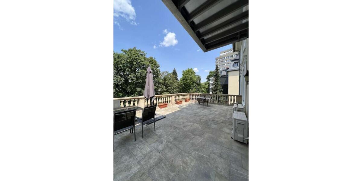 Etagenwohnung Frankfurt am Main Sachsenhausen - 4 Zimmer, 180 m&sup2;, 4.500&euro; | Angebot:25307987