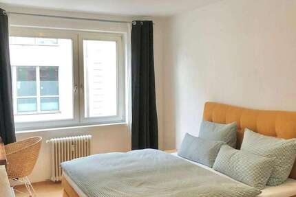 Zimmer Frankfurt am Main Innenstadt - 1 Zimmer, 1.300&euro; | Angebot:25527449