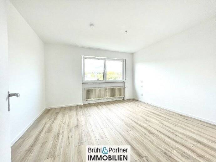 Etagenwohnung Rosbach Ober-Rosbach - 3 Zimmer, 85 m&sup2;, 379.000&euro; | Angebot:25748087