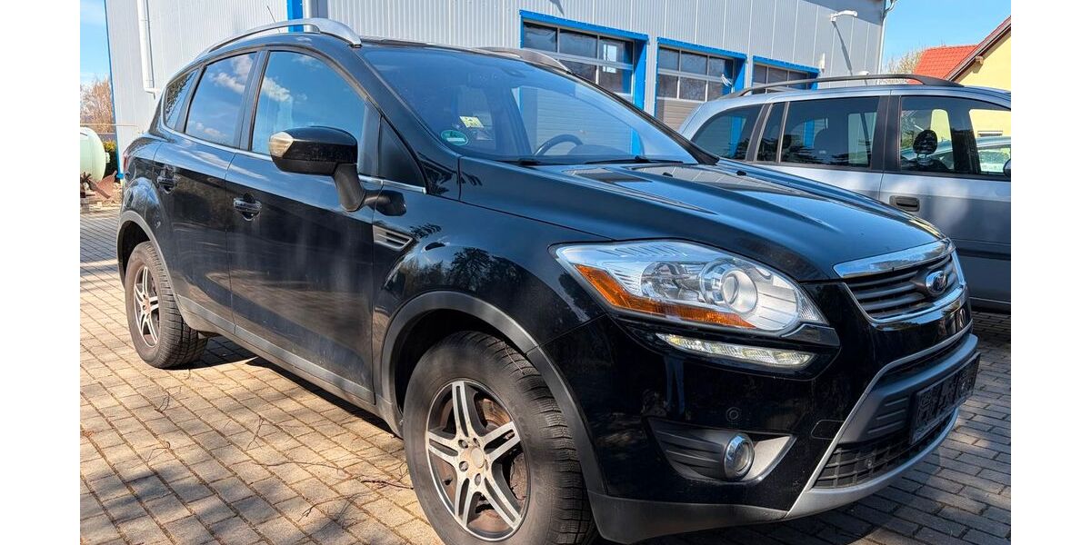 Ford Kuga 292.759 km 3.700 &euro; Schöneck 61137