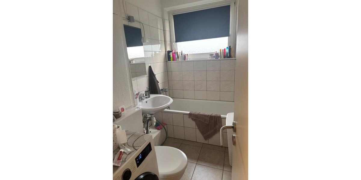 Dachgeschoßwohnung Frankfurt am Main Nord-West - 3 Zimmer, 73 m&sup2;, 290.000&euro; | Angebot:25893281