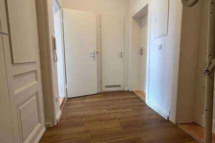 Zimmer Frankfurt Nordend Ost - 1 Zimmer, 650&euro; | Angebot:24807147