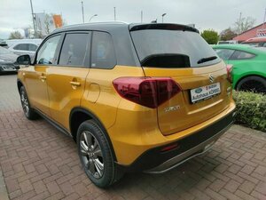 Suzuki Vitara 1.4 Hybrid Comfort*SITZH*KAMERA*LED*PDC* 38.000 km 17.490 &euro; Nidderau 61130