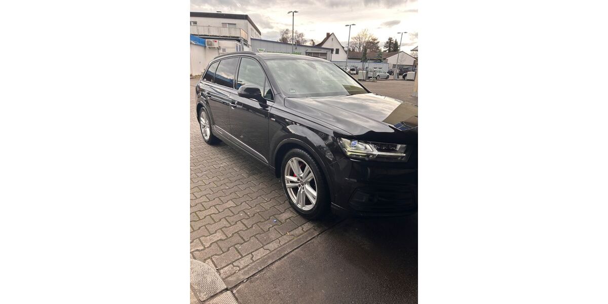 Audi Q7 205.000 km 27.500 &euro; Obertshausen 63179