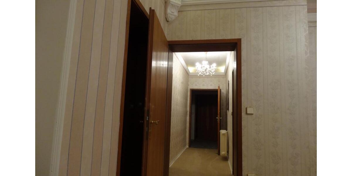 Einfamilienhaus Frankfurt am Main Sossenheim - 14 Zimmer, 320 m&sup2;, 1.850.000&euro; | Angebot:25936661