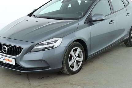 Volvo V40 102.118 km 12.670 &euro; Frankfurt am Main 65936