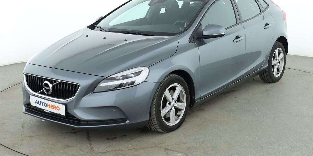 Volvo V40 102.118 km 12.670 &euro; Frankfurt am Main 65936