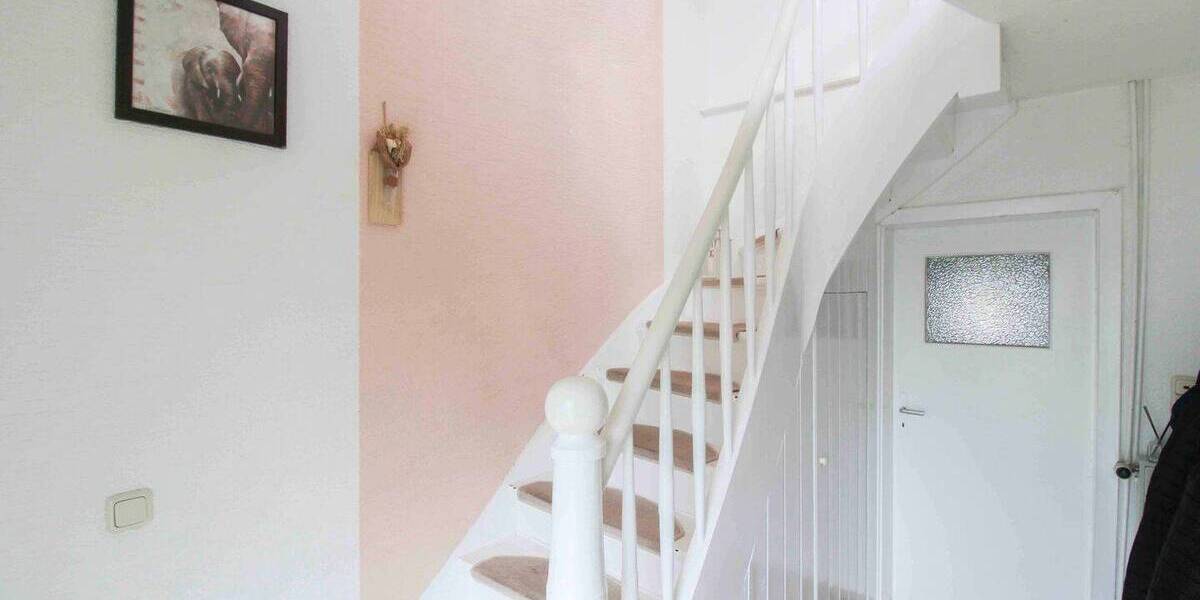 Mehrfamilienhaus, Wohnhaus Büdingen Rinderbügen - 8 Zimmer, 271.000&euro; | Angebot:26028990