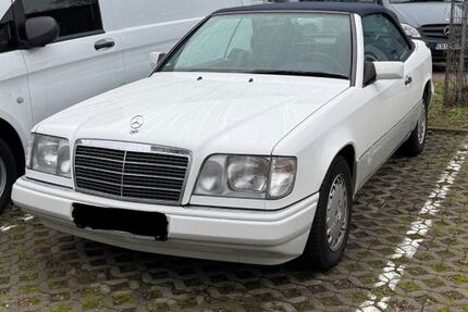 Mercedes-Benz E 220 98.740 km 22.999 &euro; Frankfurt am Main 60488